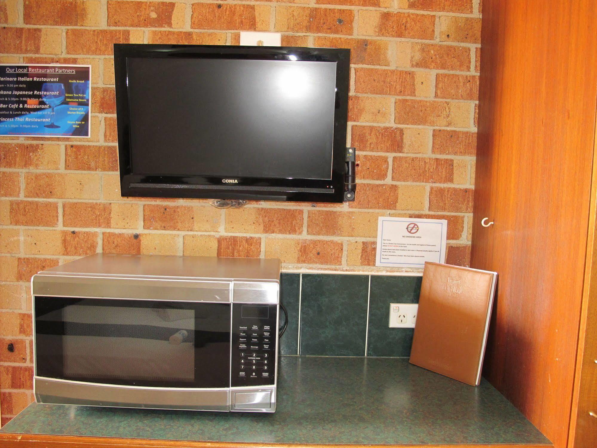 Airport Clayfield Motel Brisbane Zewnętrze zdjęcie