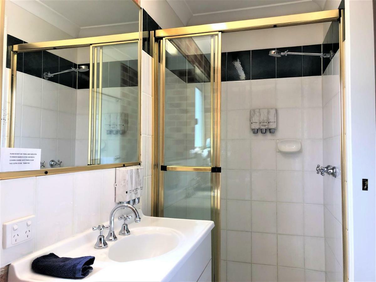 Airport Clayfield Motel Brisbane Zewnętrze zdjęcie